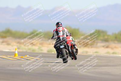 media/Sep-25-2023-Moto Forza (Mon) [[81ffa65e0a]]/B-C Group/Session 3 (Turn 16)/